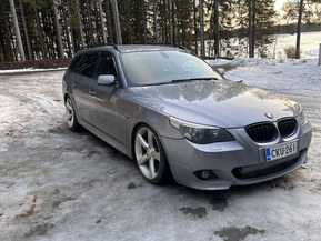 BMW 525