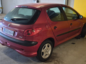 Peugeot 206