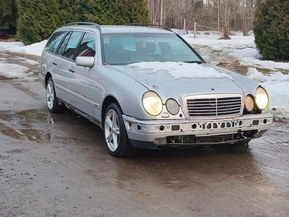 Mercedes-Benz E