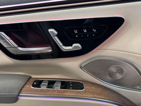 Mercedes-Benz EQS SUV