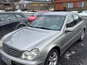 Mercedes-Benz C 200