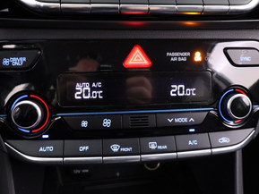 Hyundai Ioniq Plug-In