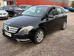 Mercedes-Benz B
