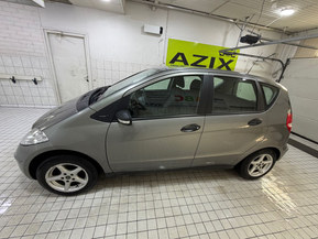 Mercedes-Benz A