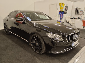 Mercedes-Benz E