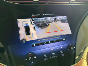 Mercedes-Benz EQS SUV