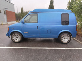 Chevrolet Astro