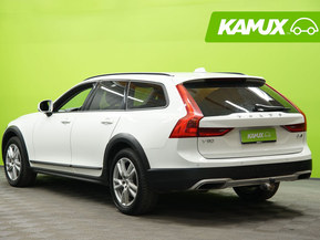 Volvo V90 Cross Country
