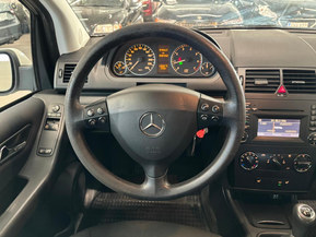 Mercedes-Benz A