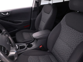 Hyundai Ioniq Plug-In