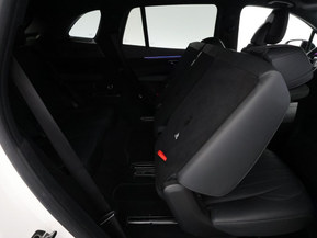 Mercedes-Benz EQS SUV