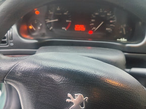 Peugeot 406