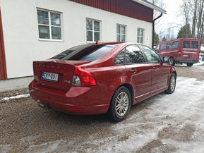 Volvo S40