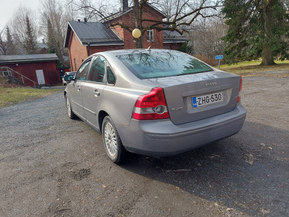 Volvo S40