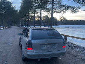 Mercedes-Benz C 200