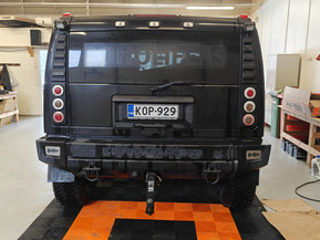 Hummer H2