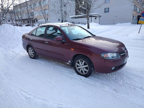 Nissan Almera