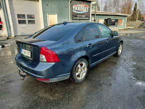 Volvo S40