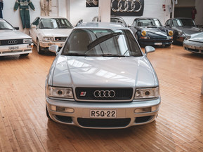 Audi RS2
