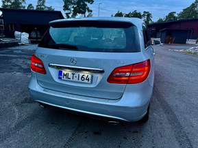 Mercedes-Benz B