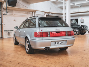 Audi RS2
