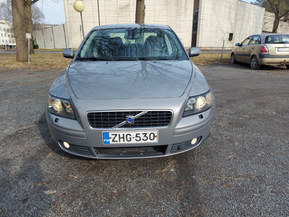 Volvo S40
