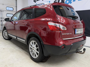Nissan Qashqai+2