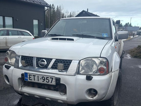 Nissan NP300