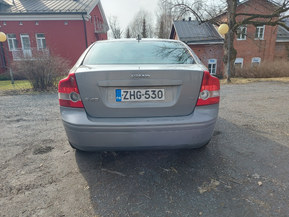 Volvo S40