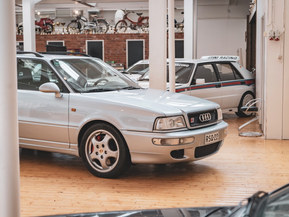 Audi RS2