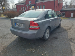 Volvo S40