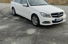 Mercedes-Benz C