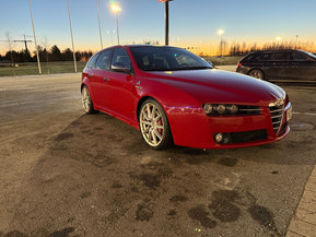Alfa Romeo 159