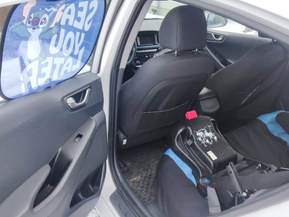 Hyundai Ioniq Plug-In