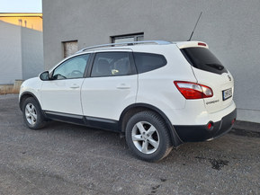 Nissan Qashqai+2