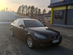BMW 523
