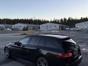 Mercedes-Benz C 63 AMG