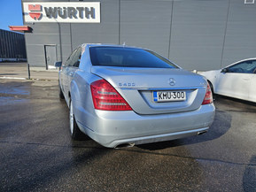 Mercedes-Benz S