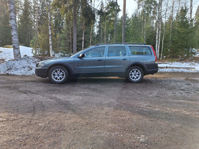 Volvo XC70
