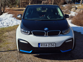 BMW i3s