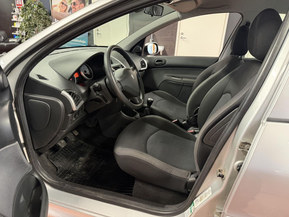 Peugeot 206+