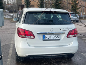 Mercedes-Benz B