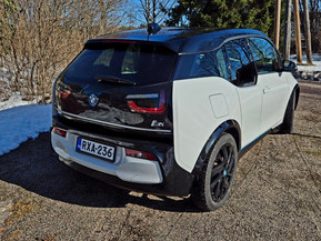 BMW i3s