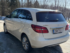 Mercedes-Benz B