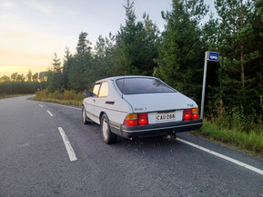 Saab 900