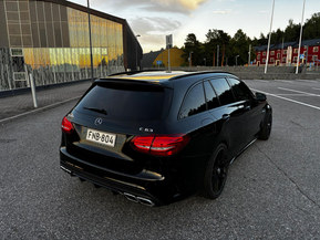 Mercedes-Benz C 63 AMG