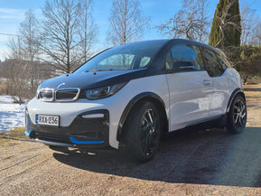 BMW i3s
