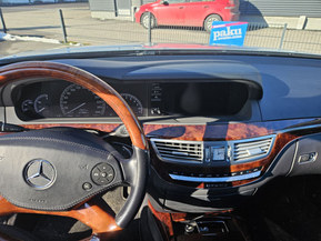 Mercedes-Benz S
