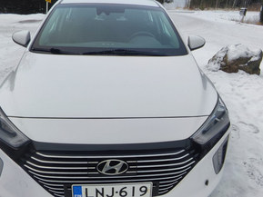 Hyundai Ioniq Plug-In