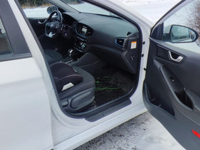 Hyundai Ioniq Plug-In